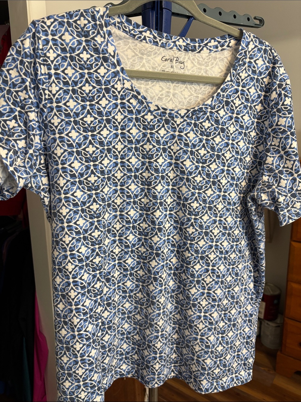 Coral Bay Blue and White Geometric Short Sleeve Top